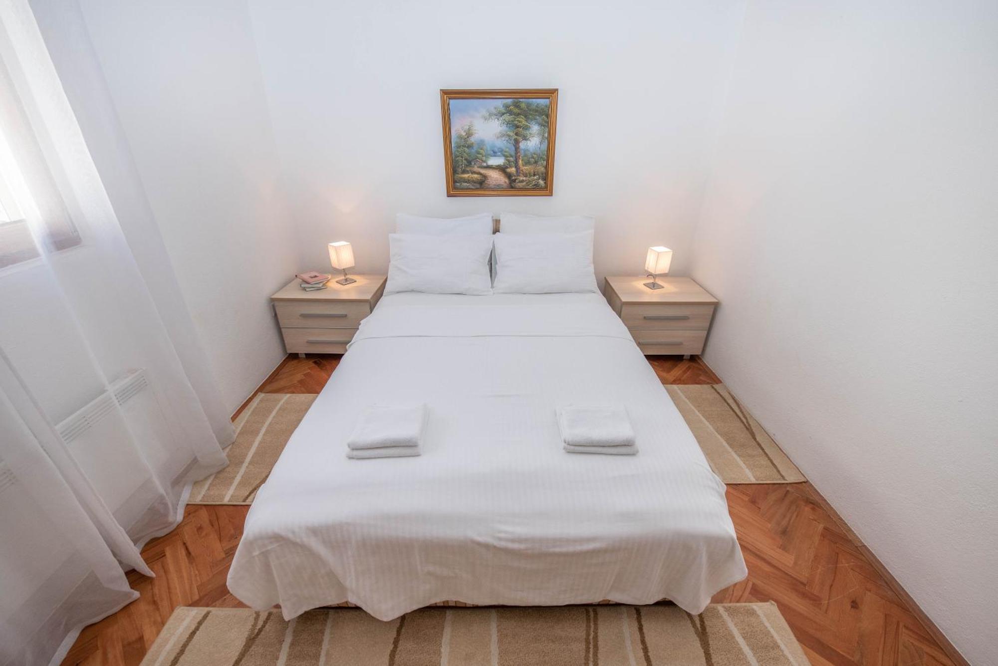 S&P City Center Apartments Kotor Eksteriør bilde