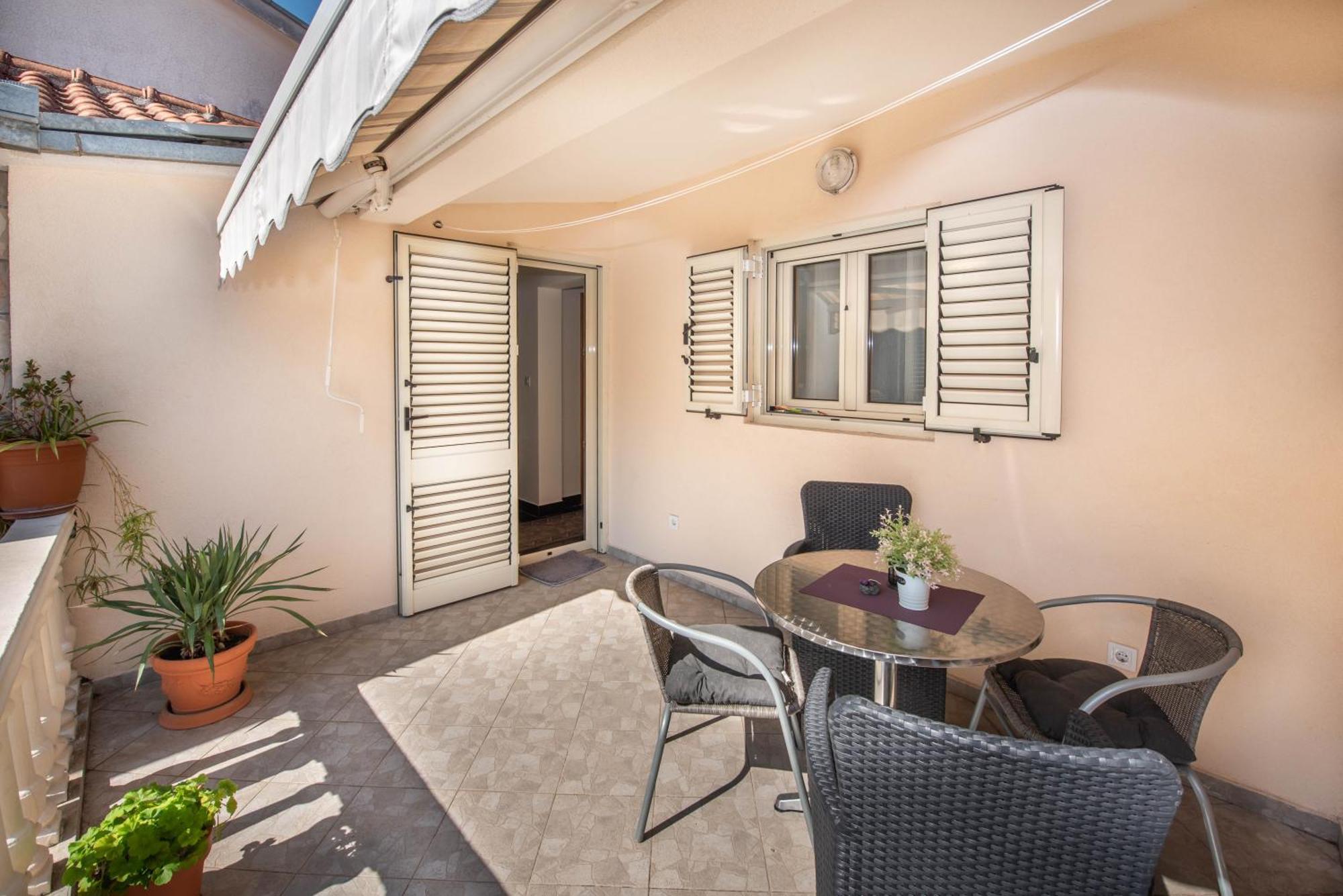 S&P City Center Apartments Kotor Eksteriør bilde