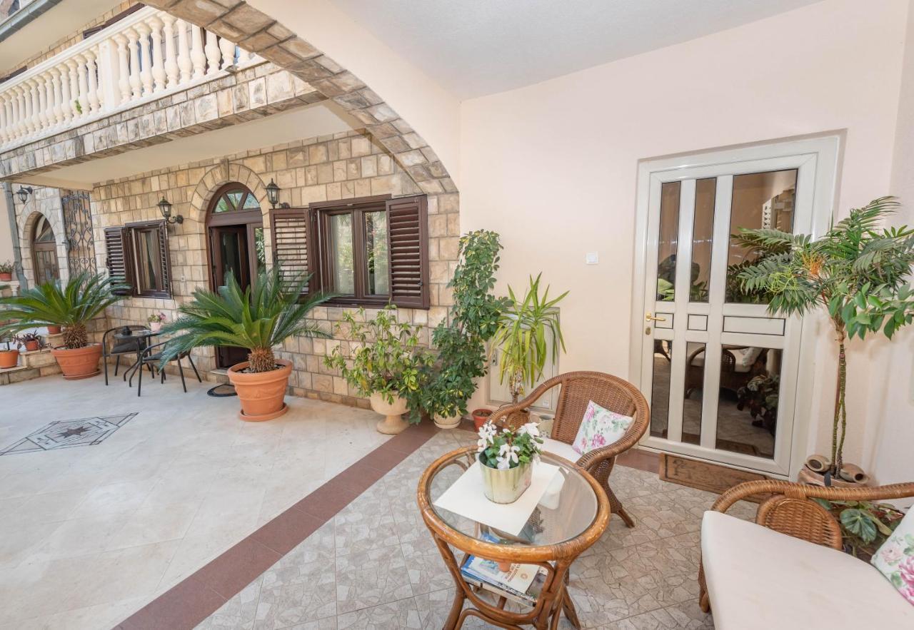 S&P City Center Apartments Kotor Eksteriør bilde