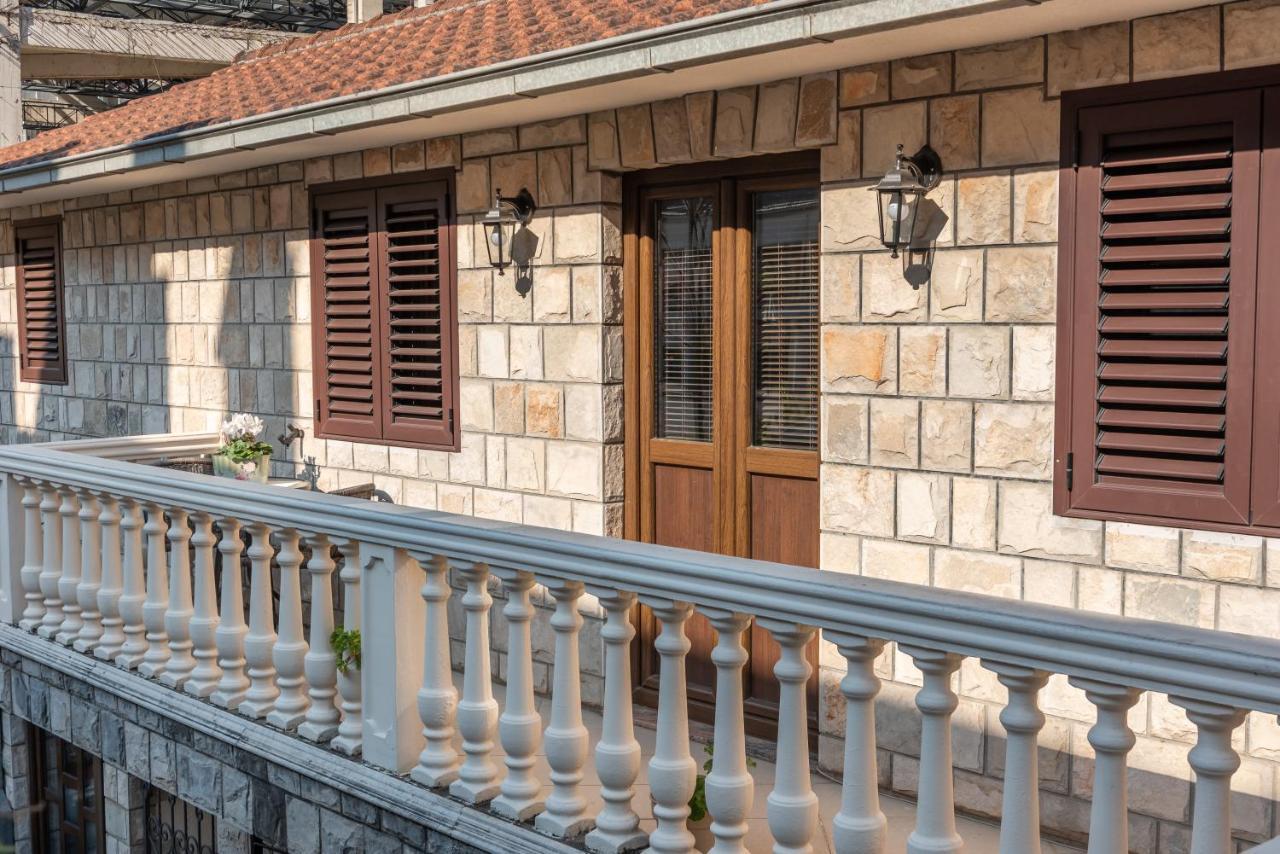 S&P City Center Apartments Kotor Eksteriør bilde