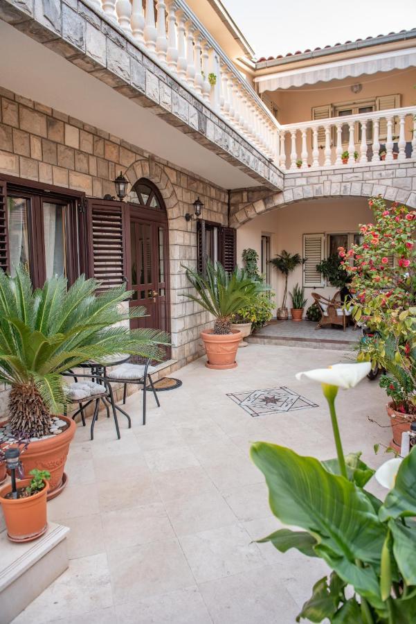 S&P City Center Apartments Kotor Eksteriør bilde